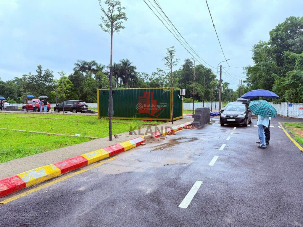 Bán biệt thự phố số 93 Liễu giai mới xây giá 7.7 tỷ không bớt