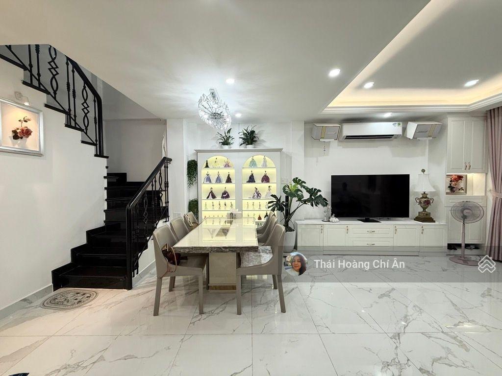 Bán nhà Huỳnh Văn Bánh P13 5m x 20m, DtCN 79m2, giá 22 tỷ