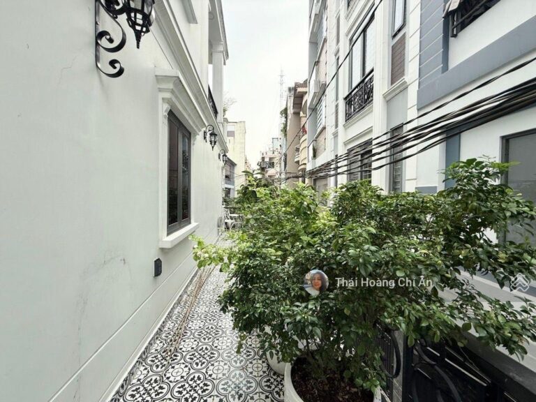 Bán nhà Huỳnh Văn Bánh P13 5m x 20m, DtCN 79m2, giá 22 tỷ