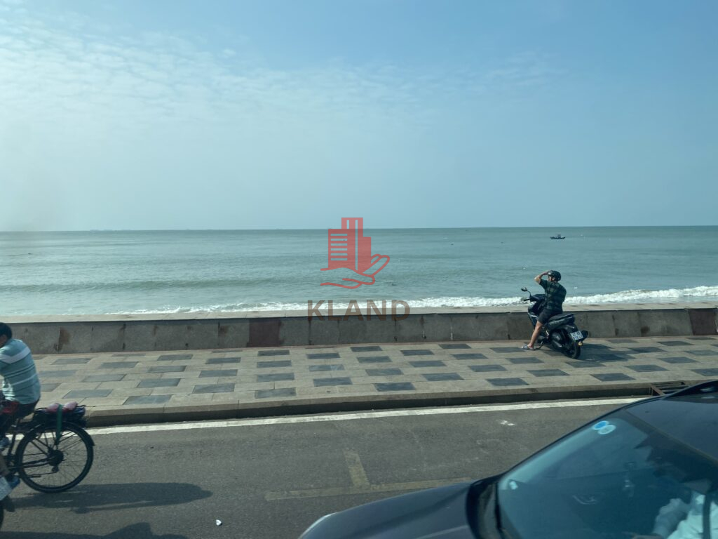 Bán biệt thự quận 12