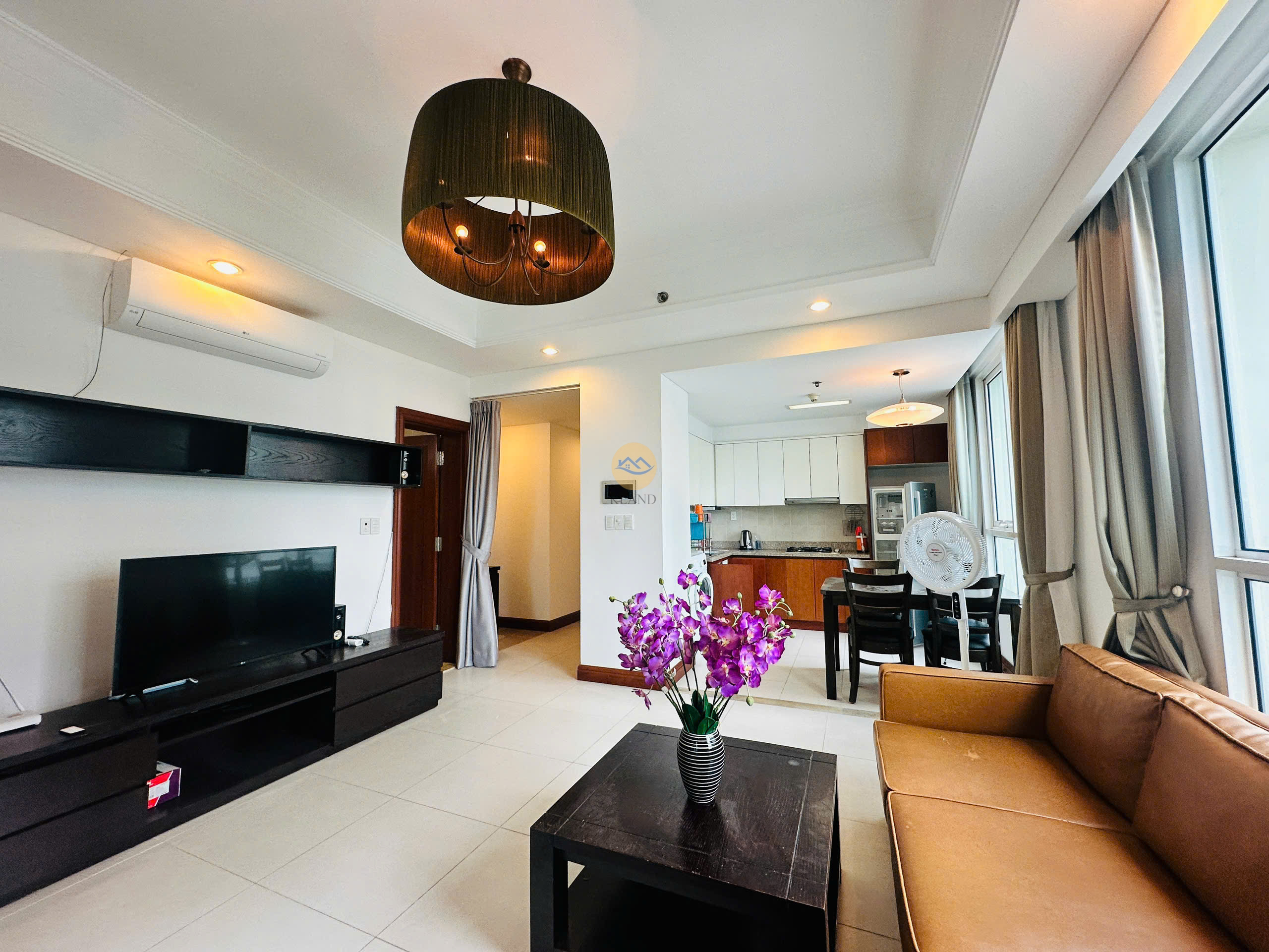 CHO THUÊ CĂN HỘ 2 PHÒNG NGỦ THE MANOR 2 – VIEW TRUNG TÂM ĐẸP, CHỈ VỚI  22TR/THÁNG
