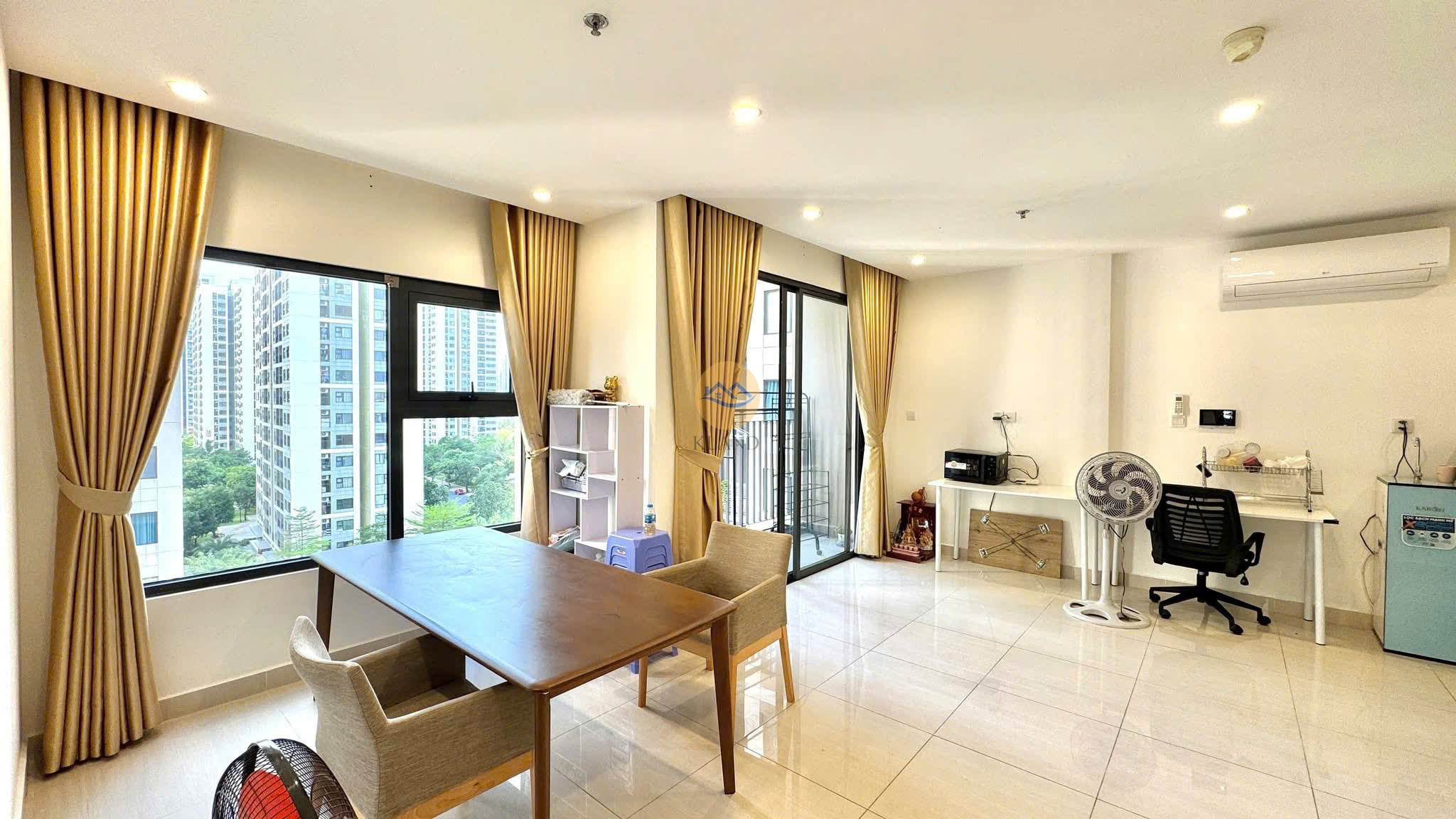 QUÁ RẺ! CHO THUÊ CĂN 2PN+ DIỆN TÍCH LỚN 69m2 TẦNG CAO VIEW THOÁNG – FULL NỘI THẤT ĐẸP CHỈ 8.5 TRIỆU/THÁNG!
