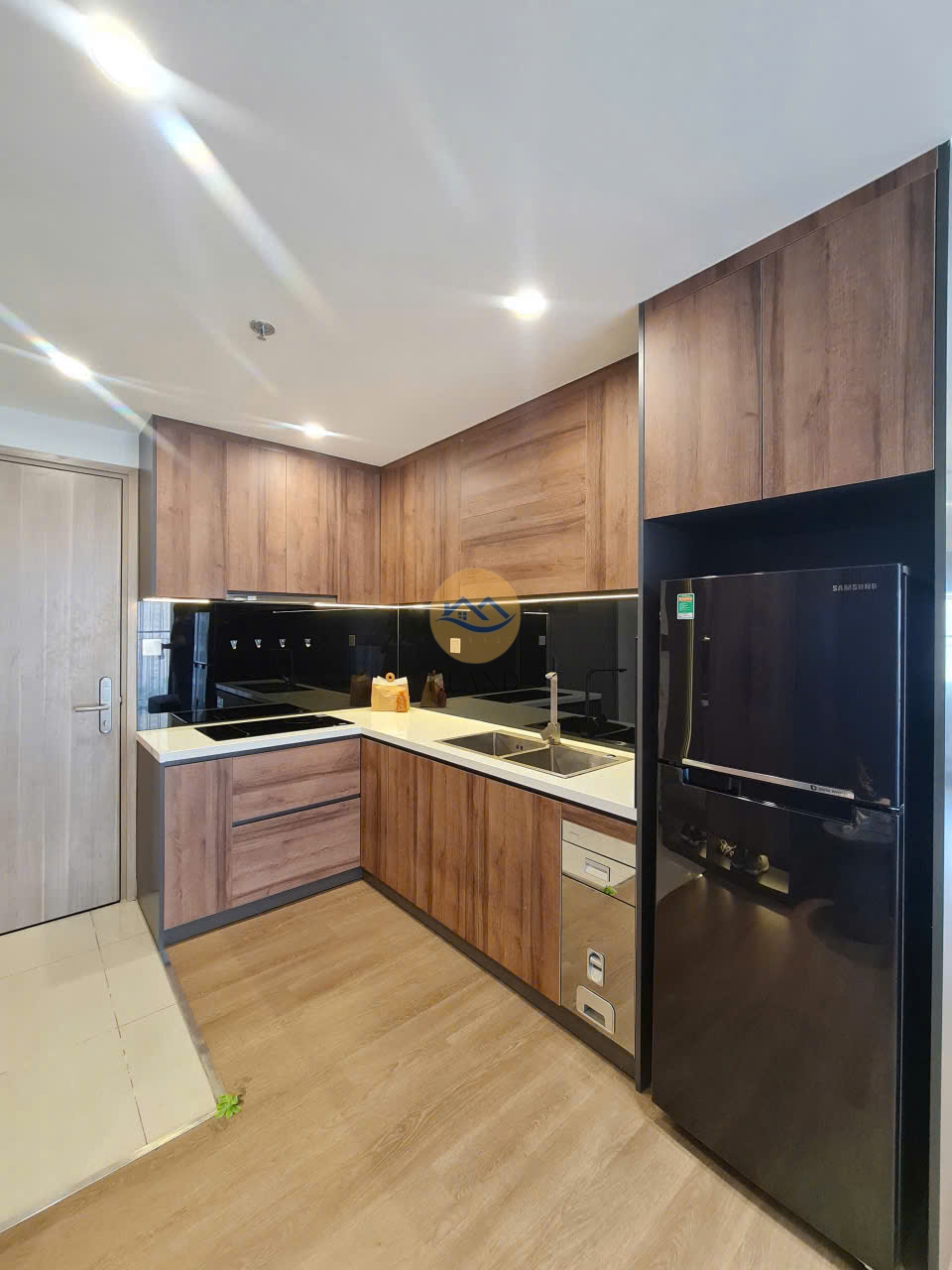 CHỈ 3 TỶ 800: XÁCH VALI VÀO Ở NGAY CĂN HỘ 2PN+ 69m2 ĐẸP MÊ LY TẠI THE ORIGAMI (VINHOMES Q9)!