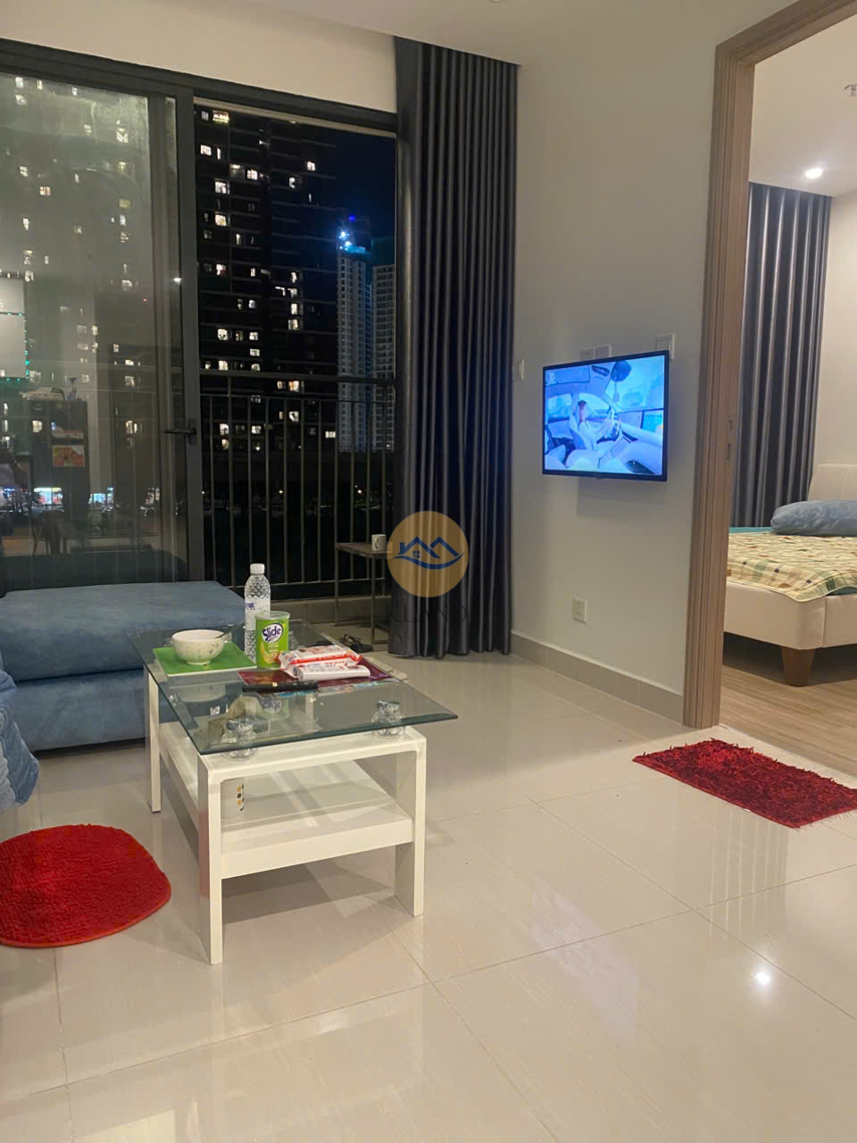 Bán Gấp Căn 2PN Vinhomes Quận 9 Sổ Hồng Riêng – Full Nội Thất Đẹp, View Hướng Đông Mát Mẻ, Giá 3.2 Tỷ nét