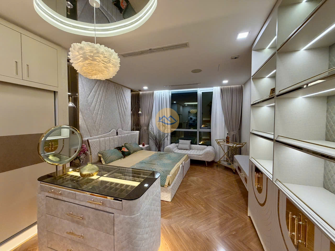 Tìm Chủ Nhân Mới Cho Căn Hộ 4 Phòng Ngủ Vinhomes Central Park View Sông Sài Gòn – 139,3m² – Giá 21.6 Tỷ – Sổ Hồng