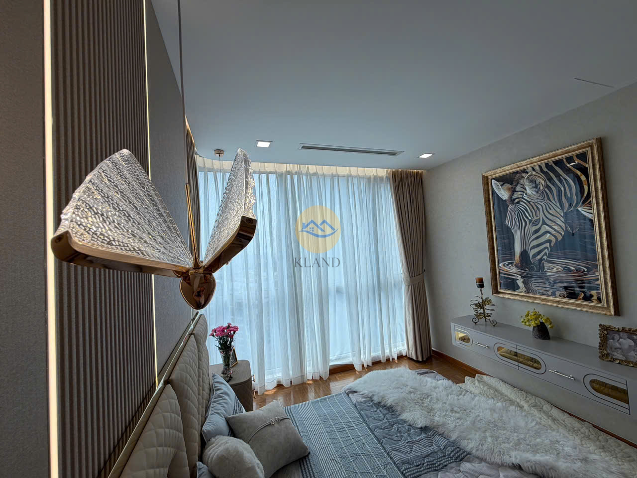 Tìm Chủ Nhân Mới Cho Căn Hộ 4 Phòng Ngủ Vinhomes Central Park View Sông Sài Gòn – 139,3m² – Giá 21.6 Tỷ – Sổ Hồng