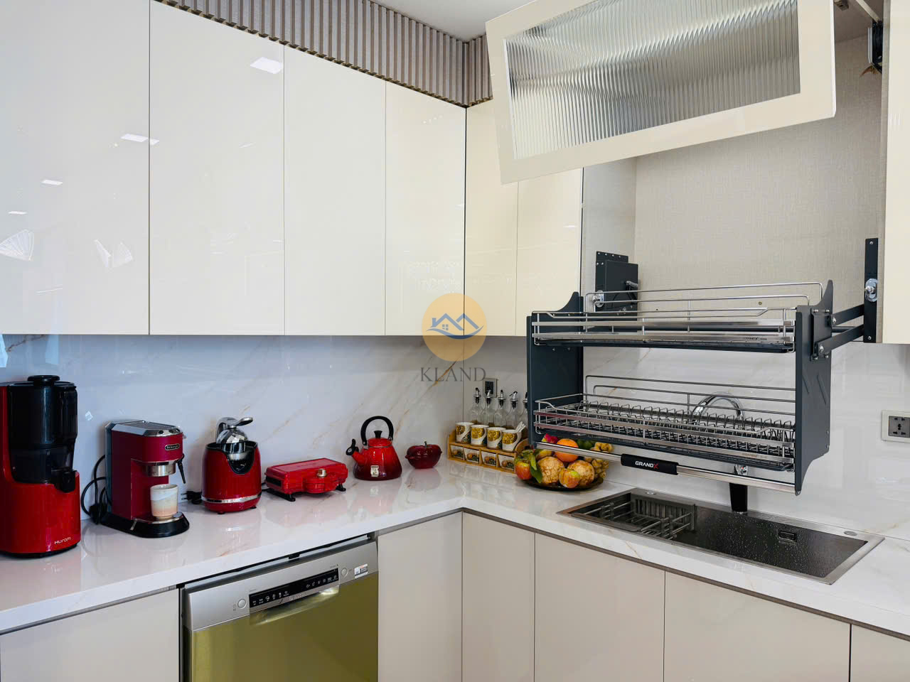 Tìm Chủ Nhân Mới Cho Căn Hộ 4 Phòng Ngủ Vinhomes Central Park View Sông Sài Gòn – 139,3m² – Giá 21.6 Tỷ – Sổ Hồng