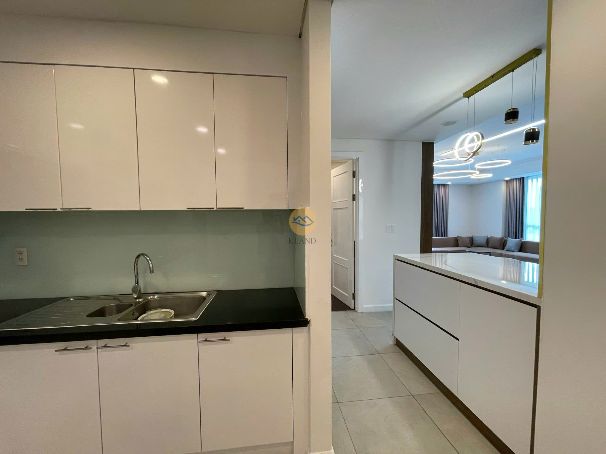 Cho thuê căn hộ 3 phòng ngủ The Manor 1 – 157m² – View Cầu Ba Son – Chỉ 34 triệu/tháng