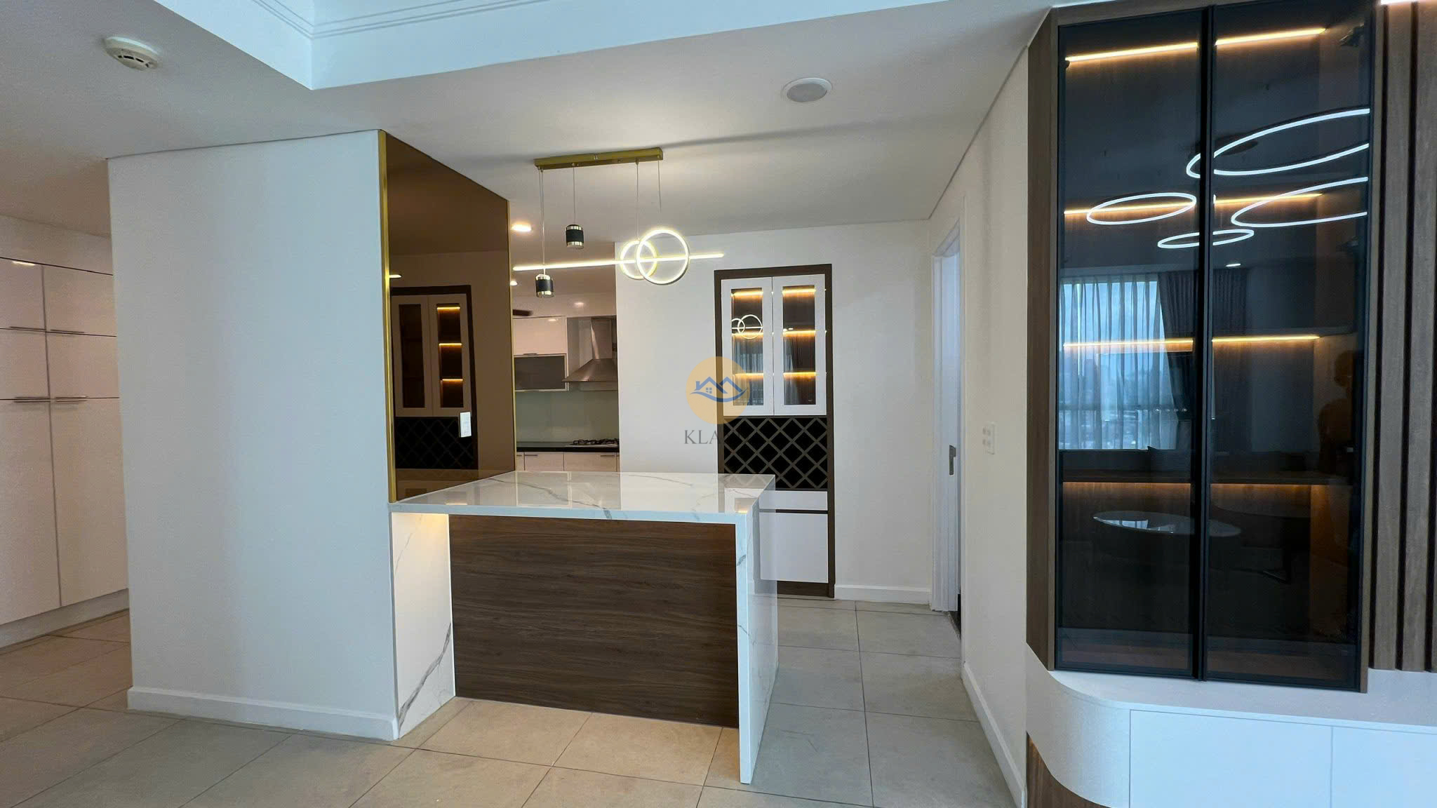 Cho thuê căn hộ 3 phòng ngủ The Manor 1 – 157m² – View Cầu Ba Son – Chỉ 34 triệu/tháng