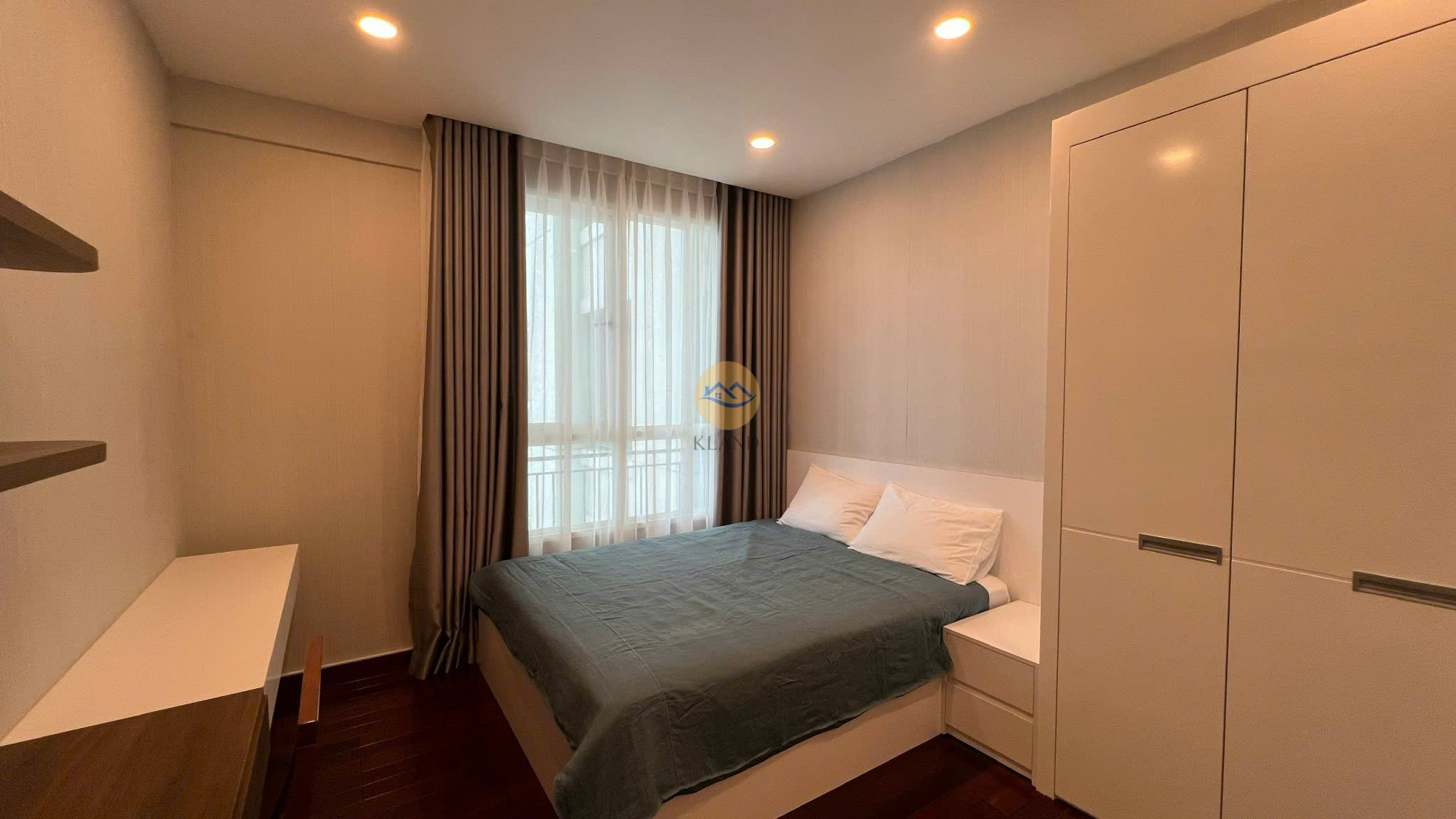 Cho thuê căn hộ 3 phòng ngủ The Manor 1 – 157m² – View Cầu Ba Son – Chỉ 34 triệu/tháng