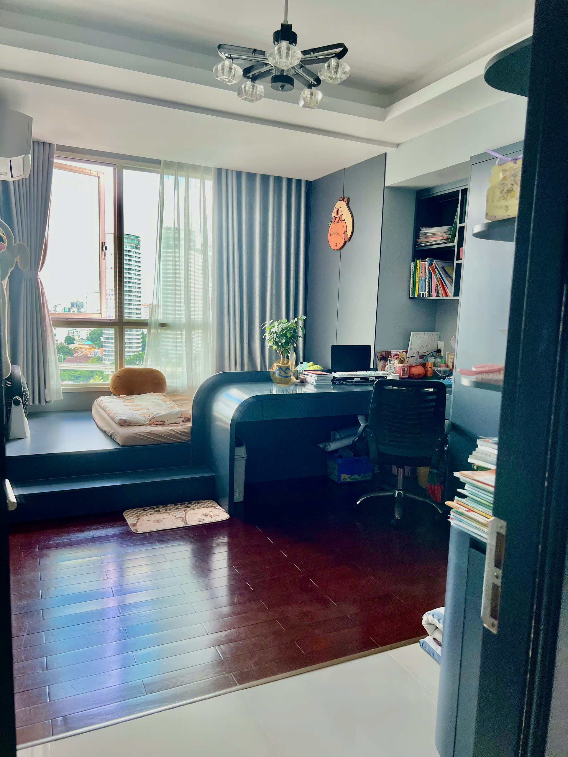 Bán căn hộ 3 phòng ngủ The Manor Bình Thạnh, full nội thất, sổ hồng