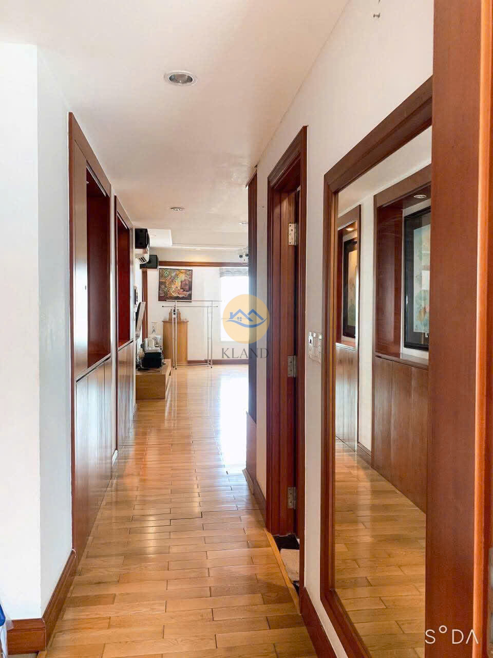 Thuê căn hộ 2 phòng ngủ The Manor Nguyễn Hữu Cảnh, full nội thất, giá tốt