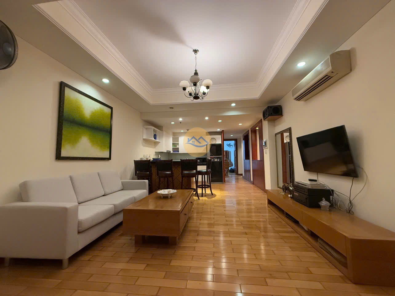 Thuê căn hộ 2 phòng ngủ The Manor Nguyễn Hữu Cảnh, full nội thất, giá tốt