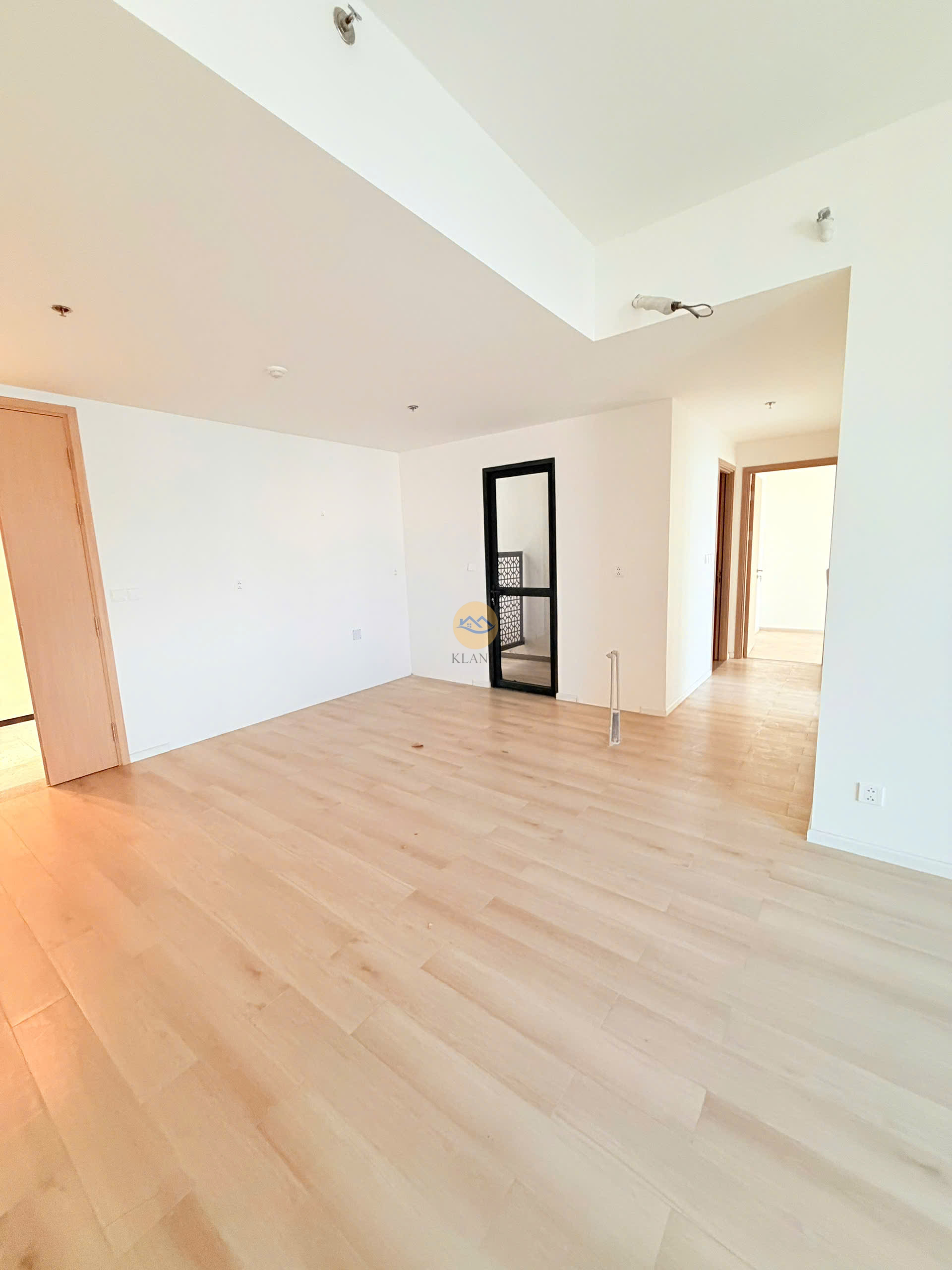 [SIÊU PHẨM CĂN HỘ XANH] Bán Căn 1PN Tòa D LUMIÈRE Boulevard 50m² Ban Công Đông Nam Siêu Mát, Giá 4.85 Tỷ!