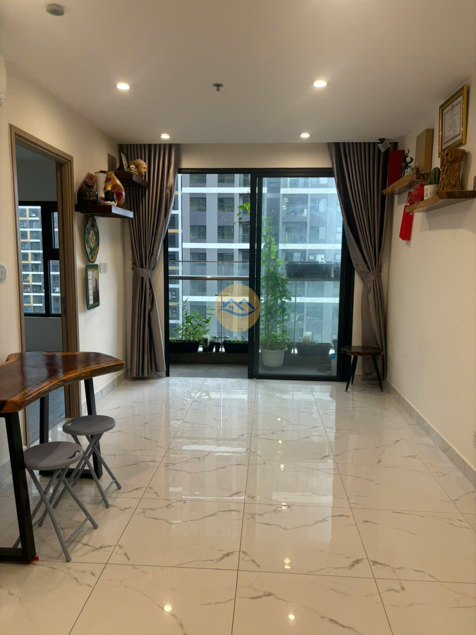 Bán Căn Hộ 2PN2WC Phân Khu Hạng Sang Tòa BS Vinhomes Quận 9 – Nhà Trống Nguyên Bản CĐT, Giá 3.45 Tỷ.